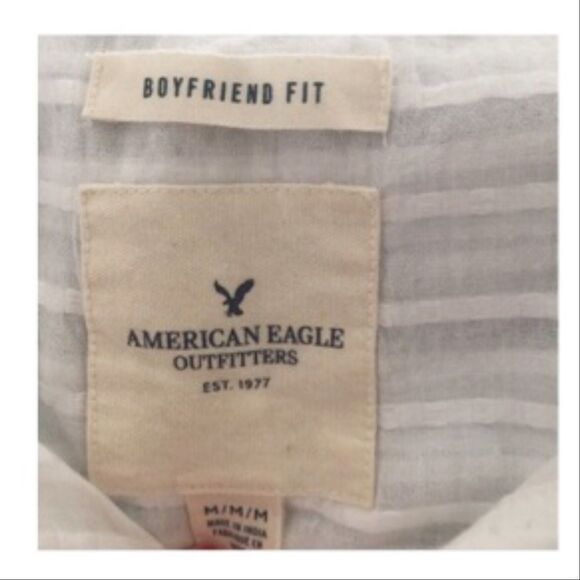 ✨AEO Boyfriend Shirt✨  - Picture 8 of 8